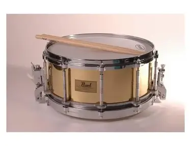 Pearl Free Floating brass 14x6.5" snare drum