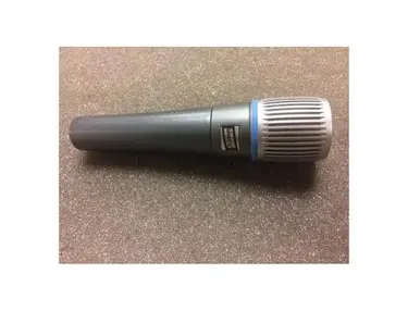 Shure Beta 57 Dynamic Microphone