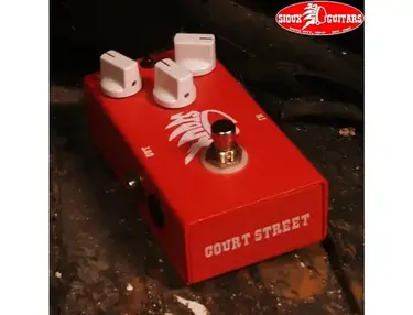 Sioux Guitars Court Street