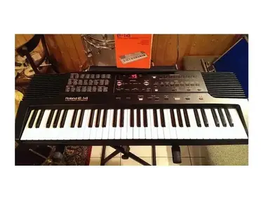 Roland E-14 Intelligent Keyboard
