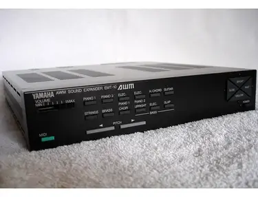 Yamaha AWM Sound Expander EMT-10