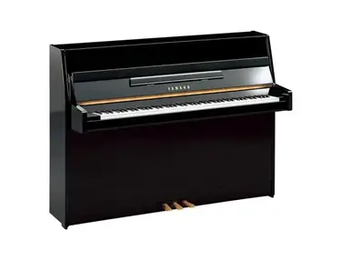 Yamaha C-108