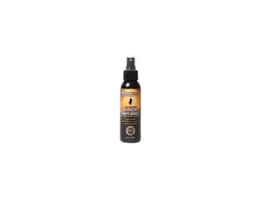 MusicNomad MN100 Premium Guitar Cleaner for Acoustic & Electric, 4 oz