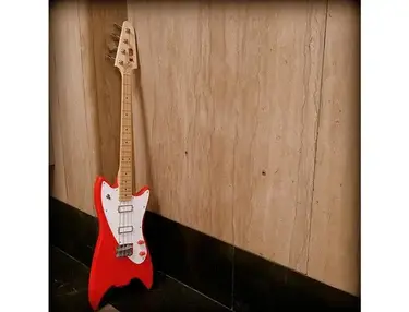 Sioux Guitars Clark Bass