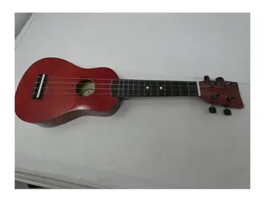 First Act Discovery Soprano Ukulele FG404