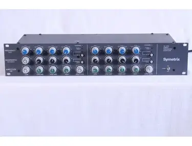 Symetrix SE-400 4 Band Parametric Equalizer