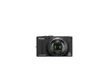 Nikon Coolpix S8200