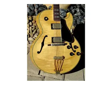 Ibanez 2616 Artist Series Hollow Body Single Cutaway HH Curly Maple