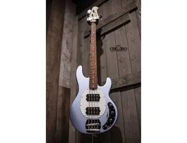 Sterling by Music Man StingRay Ray4HH (duplicate)