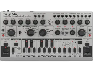 Behringer TD-3-MO-SR Analog Bass Line Synthesizer