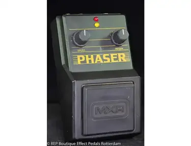 MXR M-201 Series 2000 Stereo Phaser