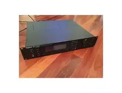 Roland SP-700 Sampler