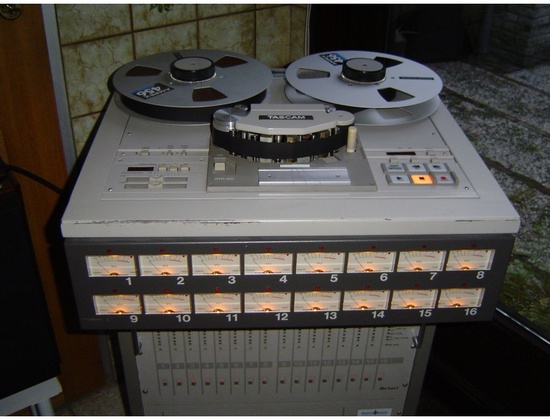 TASCAM ATR-60 - Artists Using It | Equipboard