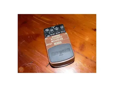 Behringer AM100 Acoustic Modeler