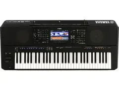 Yamaha PSRSX900 61-key Arranger Workstation