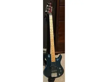 Samick YARBPJ 4-String Bass