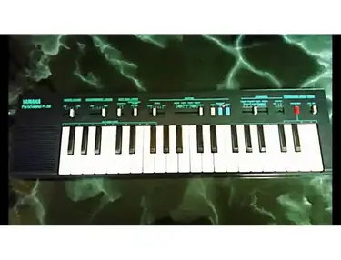Yamaha PortaSound PS-200