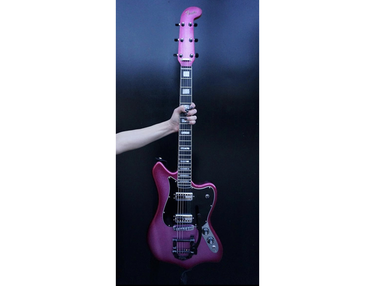 Fender Maverick Dorado custom "Holly Grail"