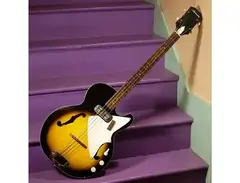 Harmony H-22 Single Cutaway Bass