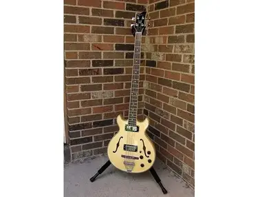 Jay Turser JTB-134 Bass