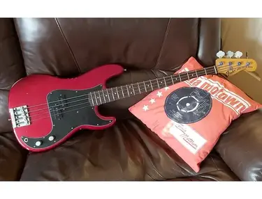 Fender Precision Nate Mendel Signature '71