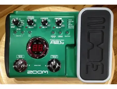 Zoom a2.1u Multi Acoustic Guitar FX Pedal