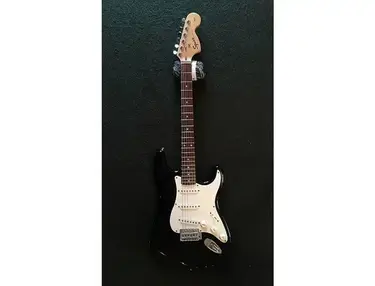 Squier Affinity Series Stratocaster 21-Fret 1997 - 2000