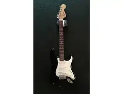 Squier Affinity Series Stratocaster 21-Fret 1997 - 2000
