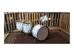 Ludwig Classic Vintage 70's White Cortex