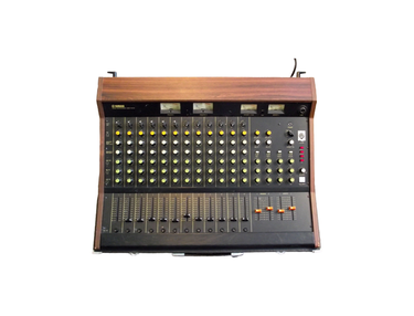 Yamaha PM-700