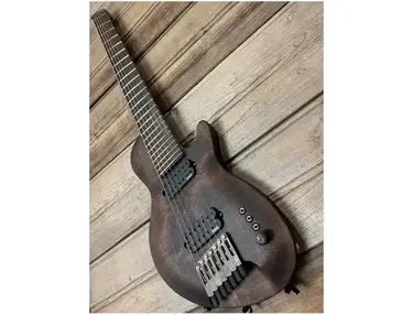 Laika 7 Multiscale Travel Guitar
