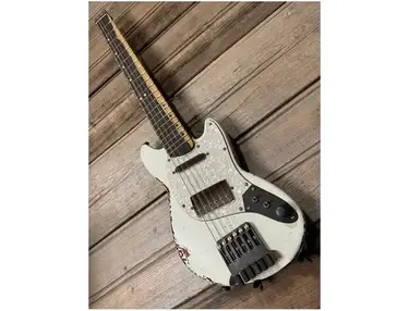 Laika Relic Mustang Travel Guitar