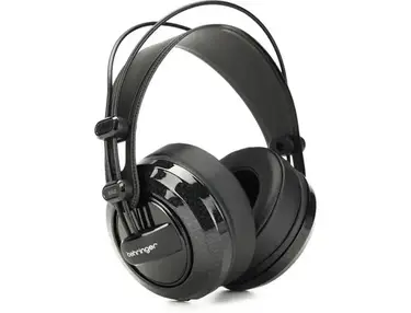 Behringer BH40 Premium Circum-Aural Closed-back Headphones