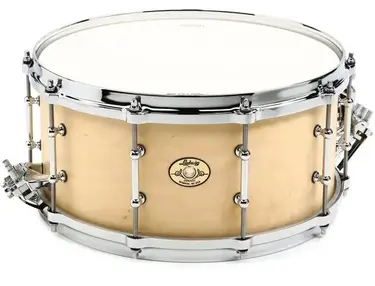 Ludwig Concert Maple Snare Drum - 6.5-inch x 14-inch, Satin Natural