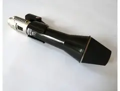 AKG D-202E