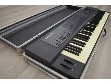 Elka Professional MK76