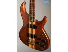 Aria SB-900