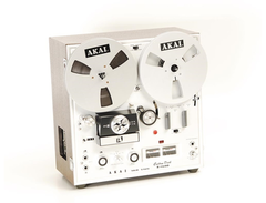 Akai X-150D main image
