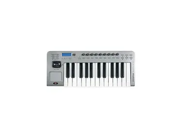 Novation Remote 25 Le