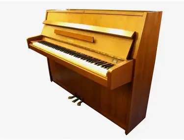 Yamaha Piano