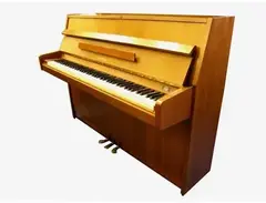 Yamaha Piano