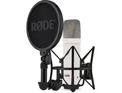 Rode NT1 Signature Series Condenser Microphone with SM6 Shockmount and Pop Filter