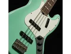 Harley Benton MV-4JB main image