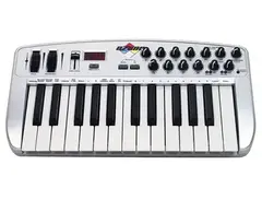 M-Audio Ozone USB Midi Keyboard