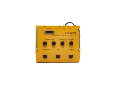 Roland GR-100 Electronic Guitar Synthesizer