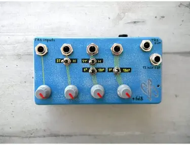 dpFX 4-input Stereo Effects Mixer