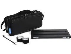 Pedaltrain Metro 20 20-inch x 8-inch Pedalboard with Soft Case