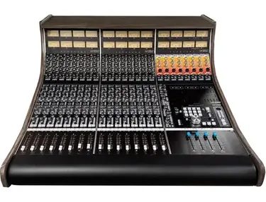 Wolff Audio Console ST 16-channel Analog Console with Automation