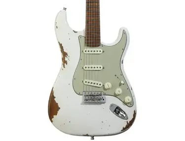 Fender Custom Shop GT11 Deluxe Stratocaster Electric Guitar
