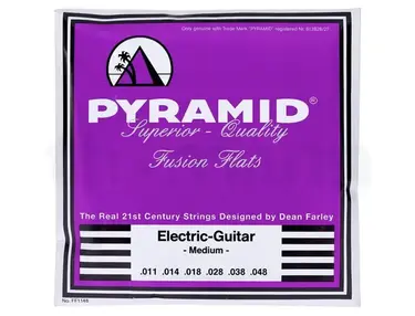 Pyramid Fusion Flats FF1148 Medium